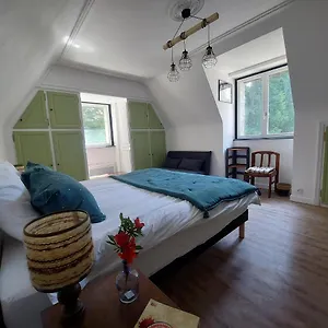 L'echappee, Et Tables D'hotes Guest house